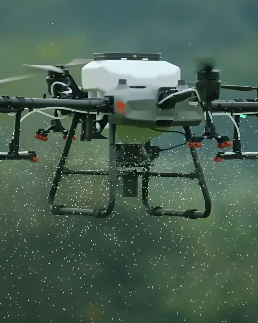 rozmetání dronem